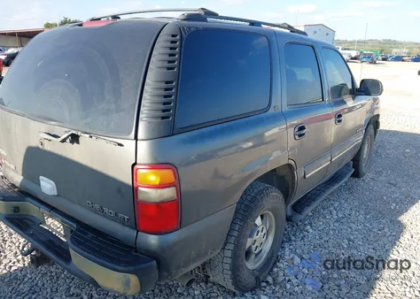2002 Chevrolet Tahoe Lt из США, поврежденный, VIN 1GNEK13Z02R311885